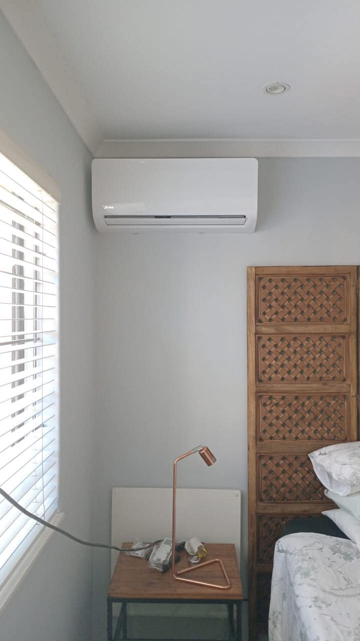 Guest bedroom aircon install